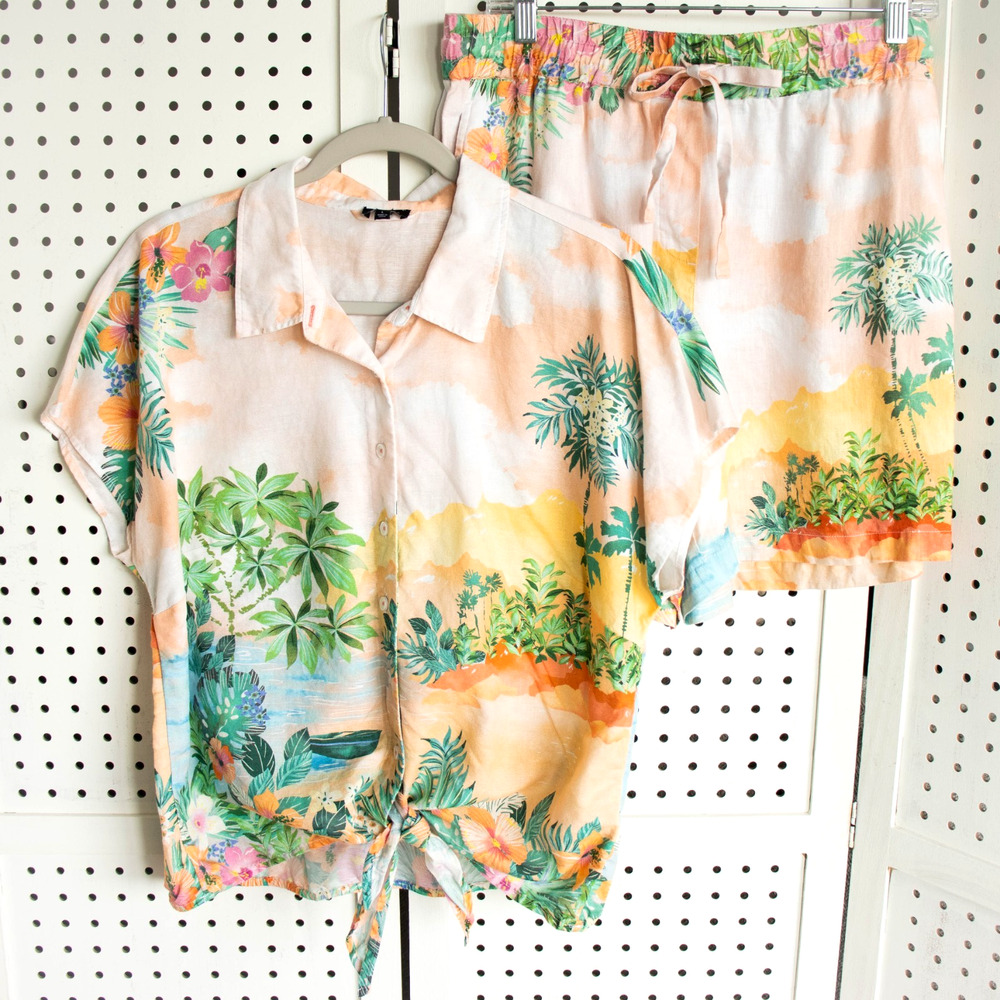 Talbots Womens SIZE L Linen Tie Front Button Up Top Shorts Sunset Horizon Beach